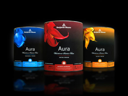 photo of can of Benjamin Moore Aura paint